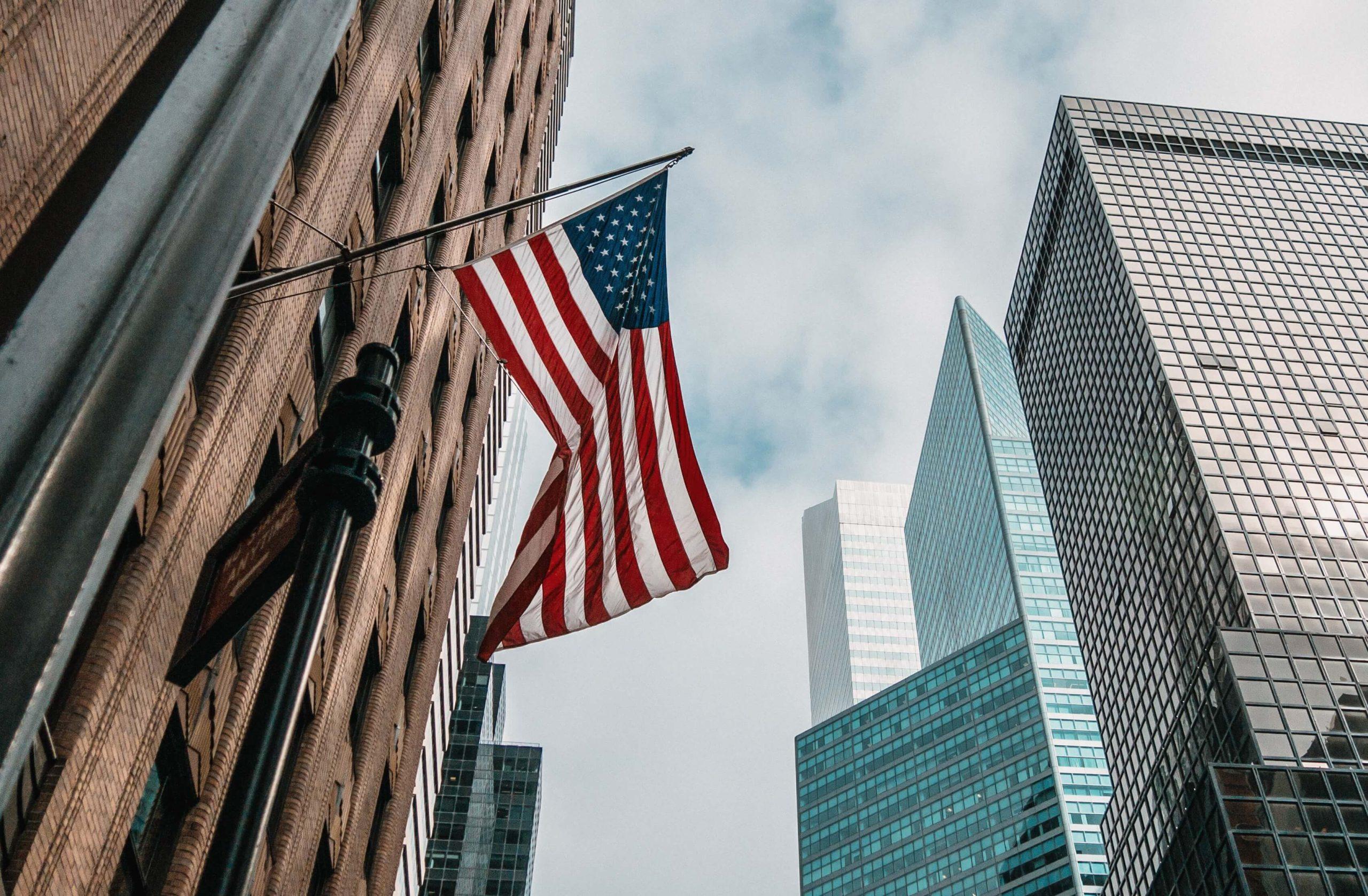 Descubre el Ranking: ¿Cuál es el Mejor Estado para Vivir en EE.UU.? 2 Parece que has compartido una extensa descripción sobre diversos estados de Estados Unidos, evaluando su seguridad, educación, sanidad, entorno natural y otras características importantes. Aquí te resumo los puntos más destacados de tu texto: